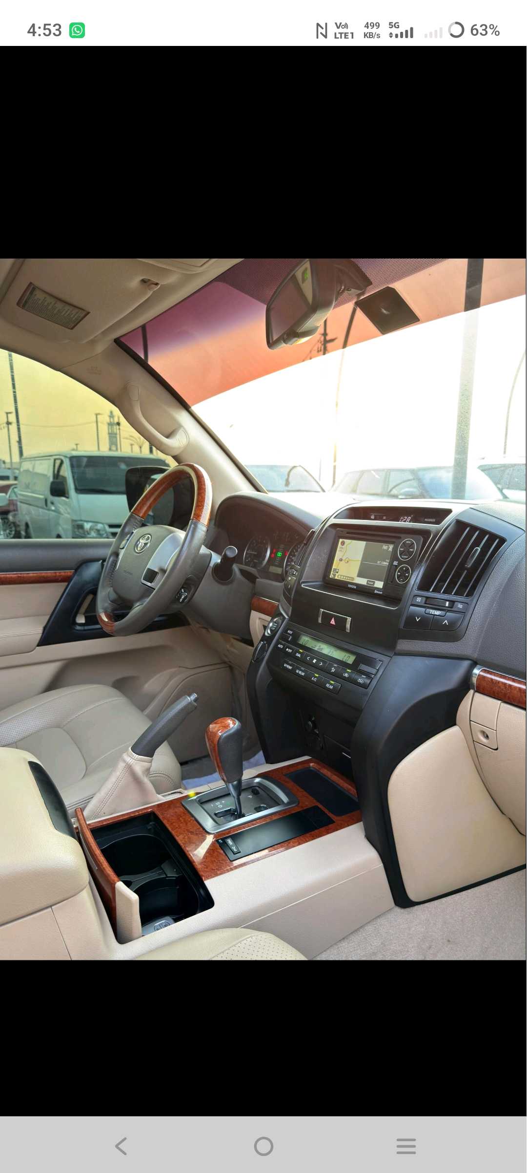 Car Image 2012 TOYOTA LAND CRUISER GX.R