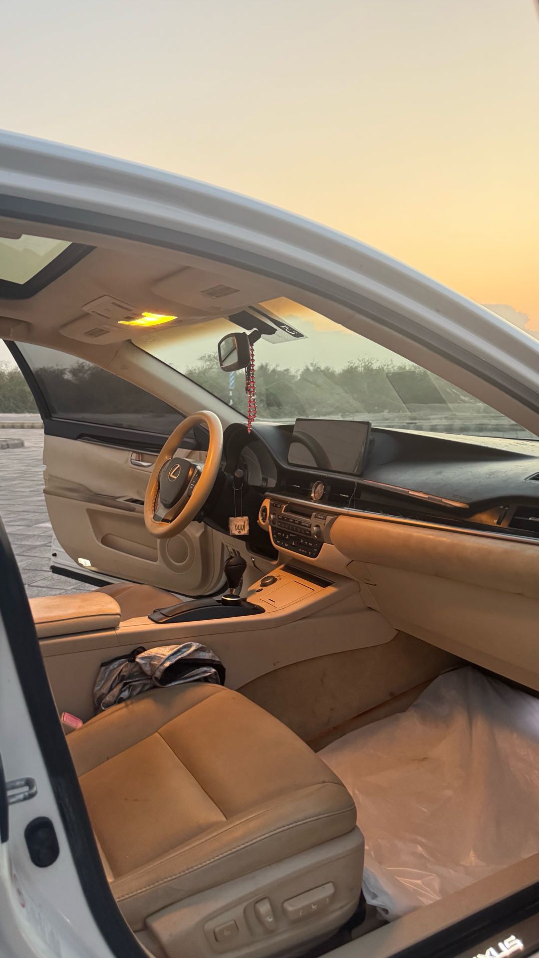 Car Image 2014 LEXUS IS 350