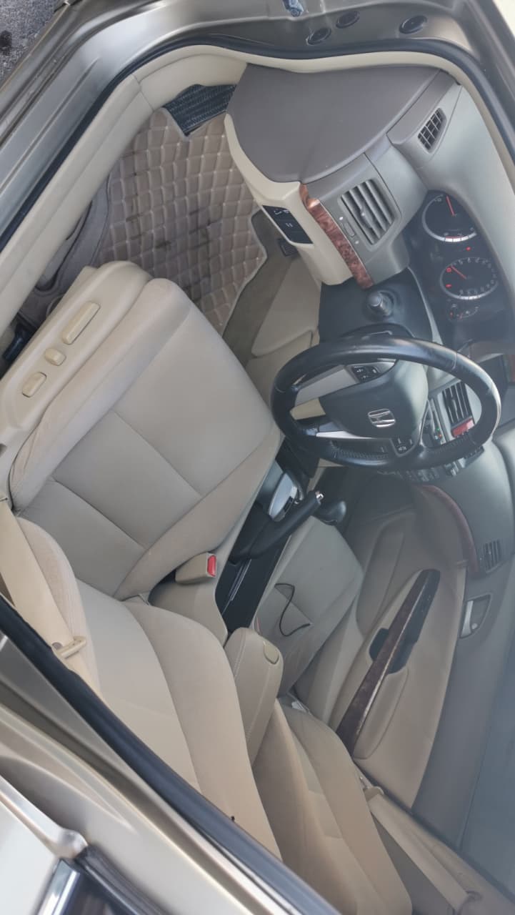 Car Image 2010 HONDA ACCORD SE