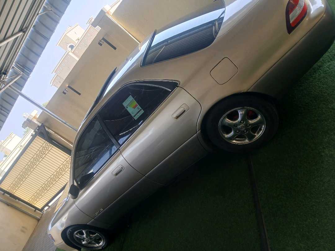Car Image 1999 LEXUS ES 300