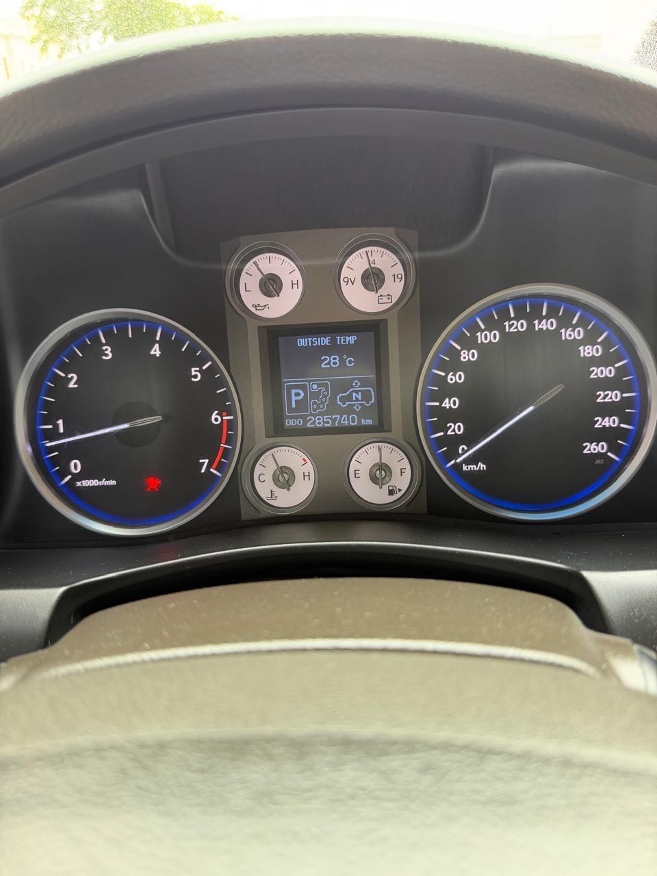 Car Image 2009 LEXUS LX 570 Luxury