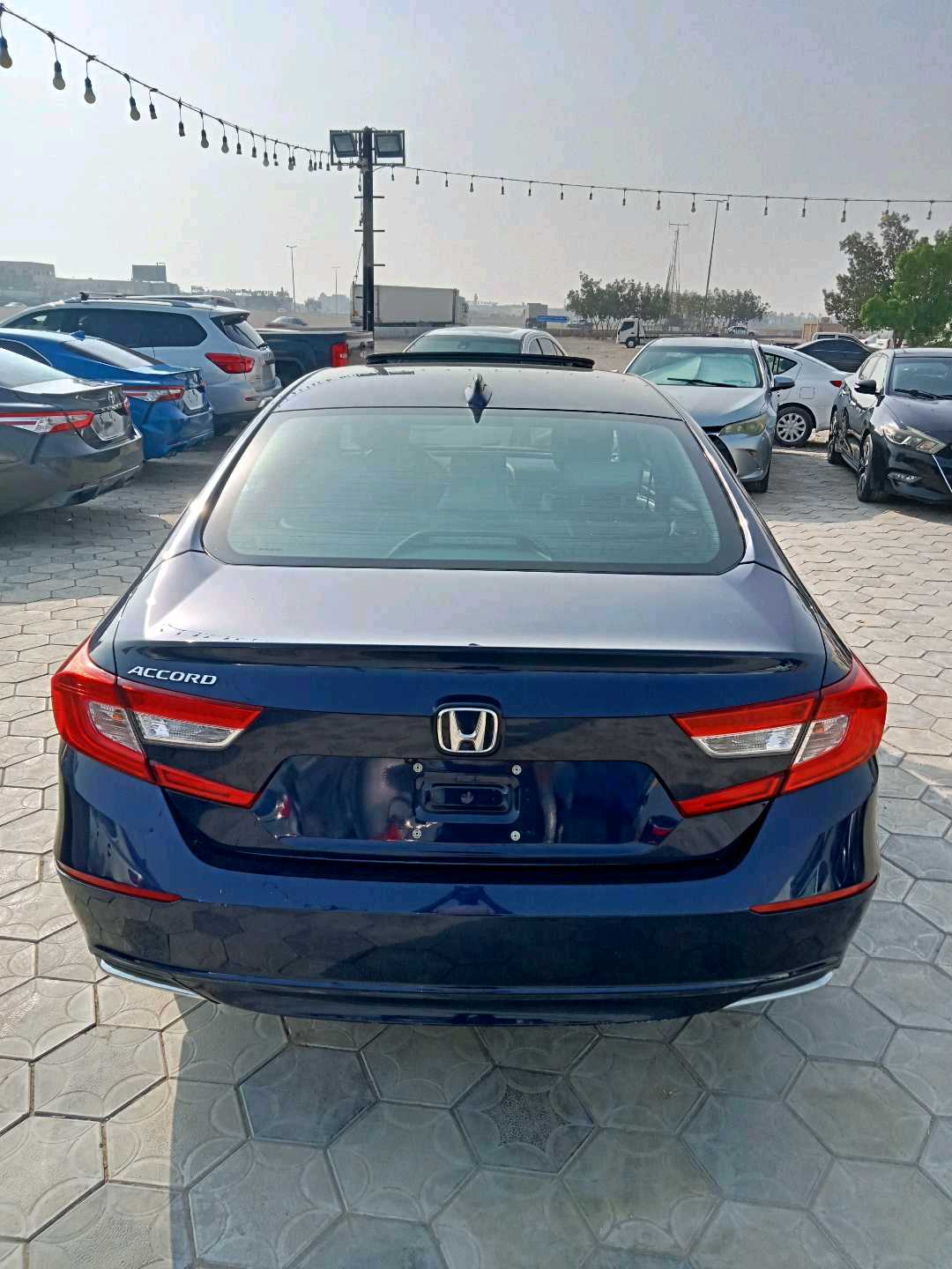 Car Image 2020 HONDA ACCORD EXL