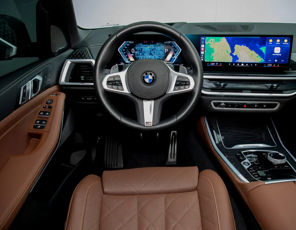 Car Image 2025 BMW X5 xDrive40i M Sport