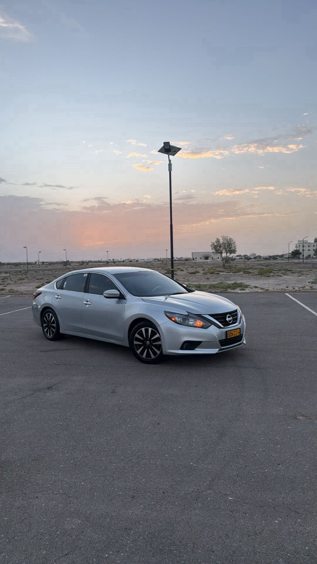 Car Image 2018 NISSAN ALTIMA SL
