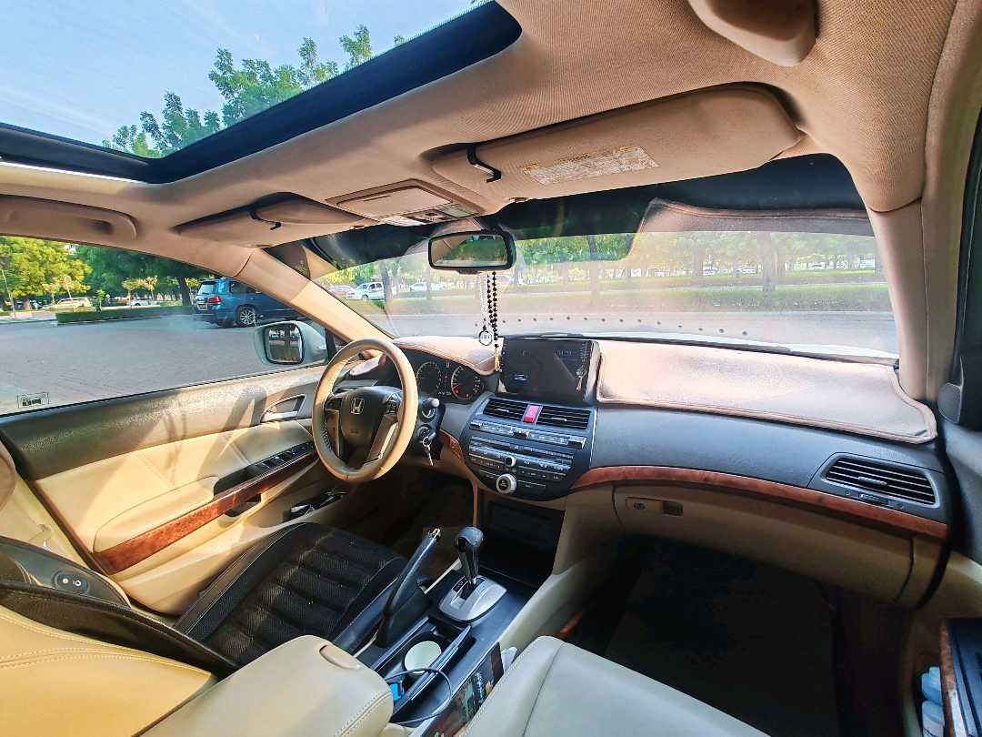 Car Image 2009 HONDA ACCORD VTi-L
