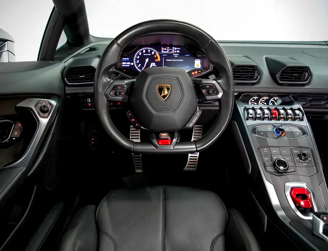 Car Image 2015 LAMBORGHINI HURACAN LP610-4