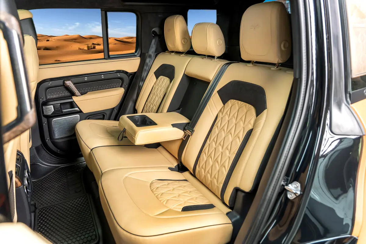 Car Image 2025 LAND ROVER DEFENDER 110 X