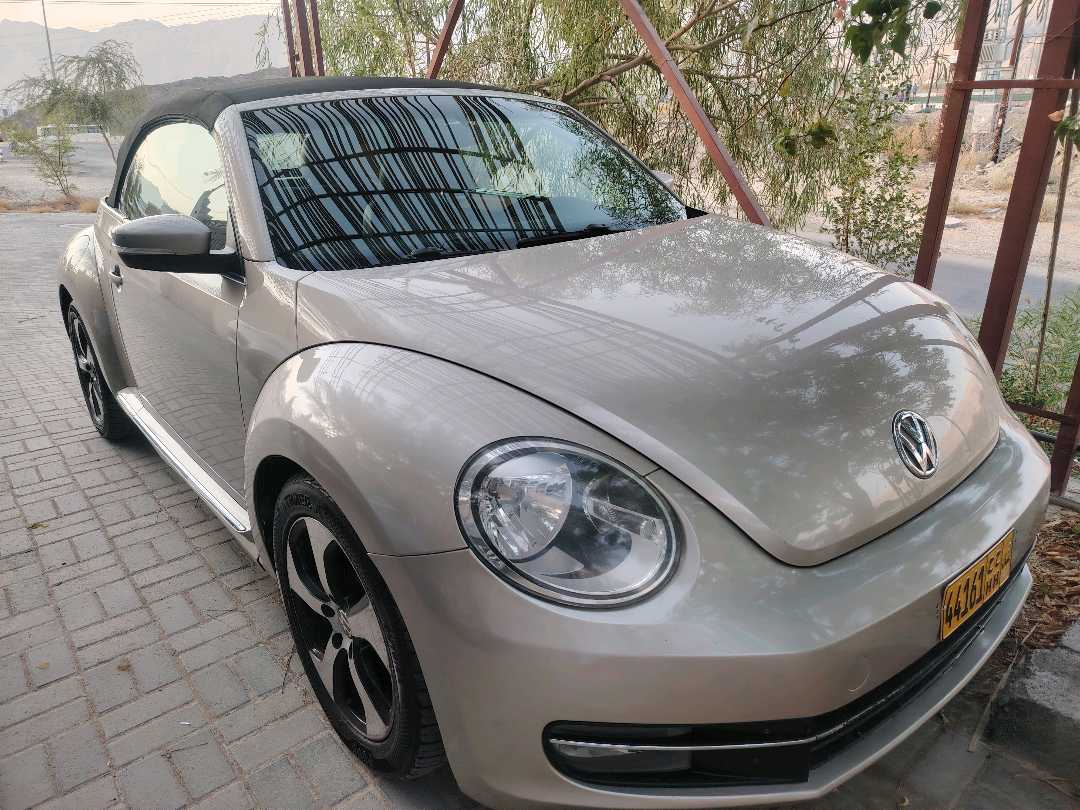 Car Image 2013 VOLKSWAGEN BEETLE R-Line