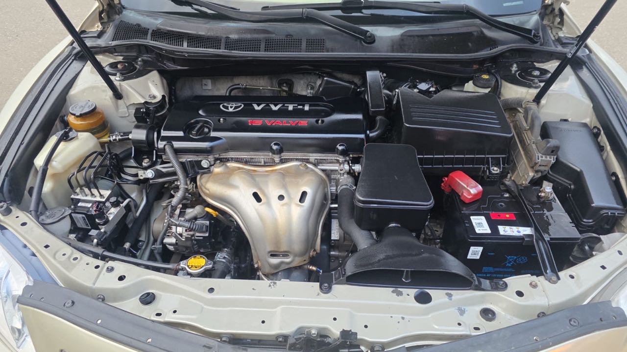 Car Image 2007 TOYOTA CAMRY E