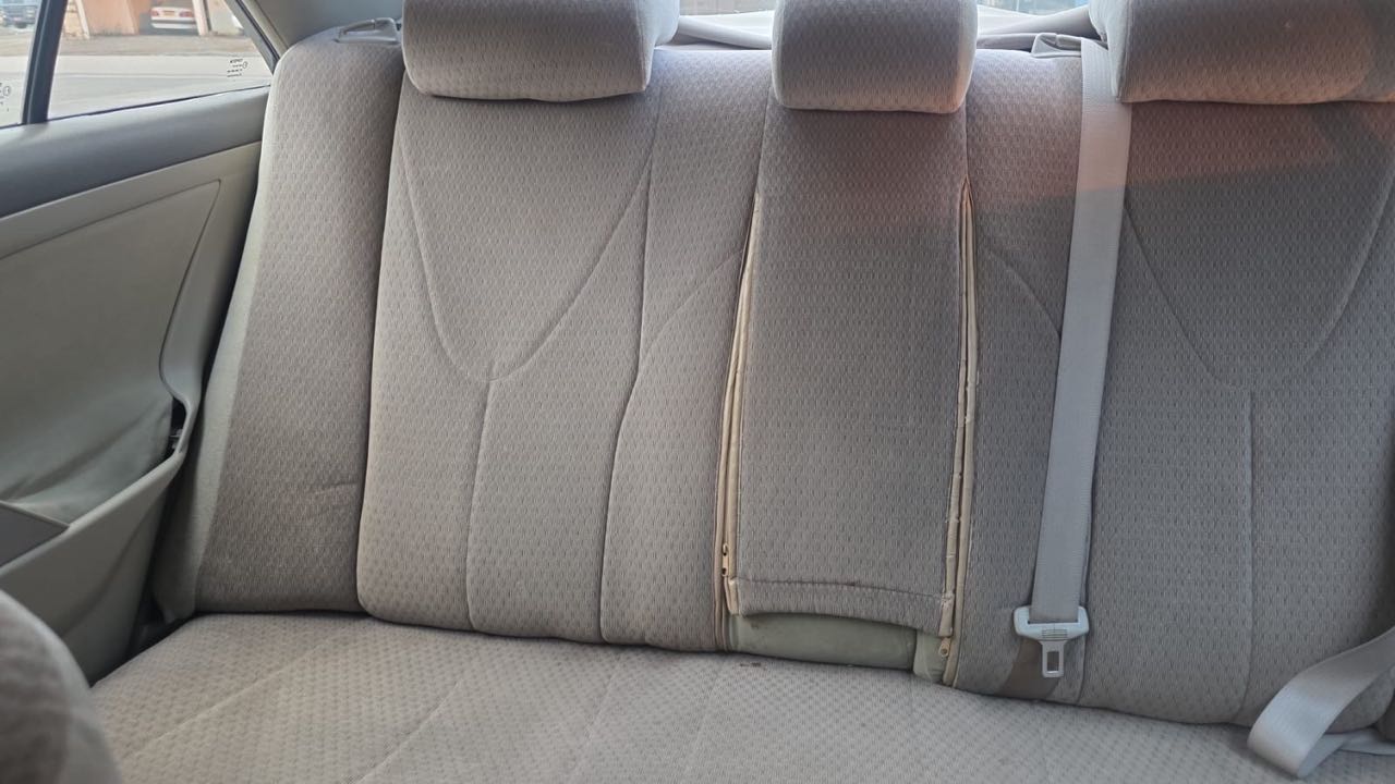 Car Image 2007 TOYOTA CAMRY E