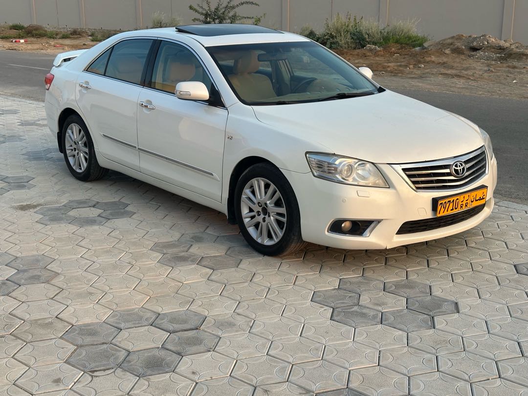 Car Image 2011 TOYOTA AURION Limited