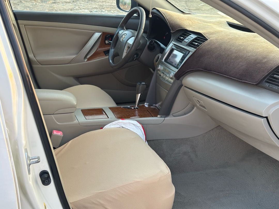 Car Image 2011 TOYOTA AURION Limited