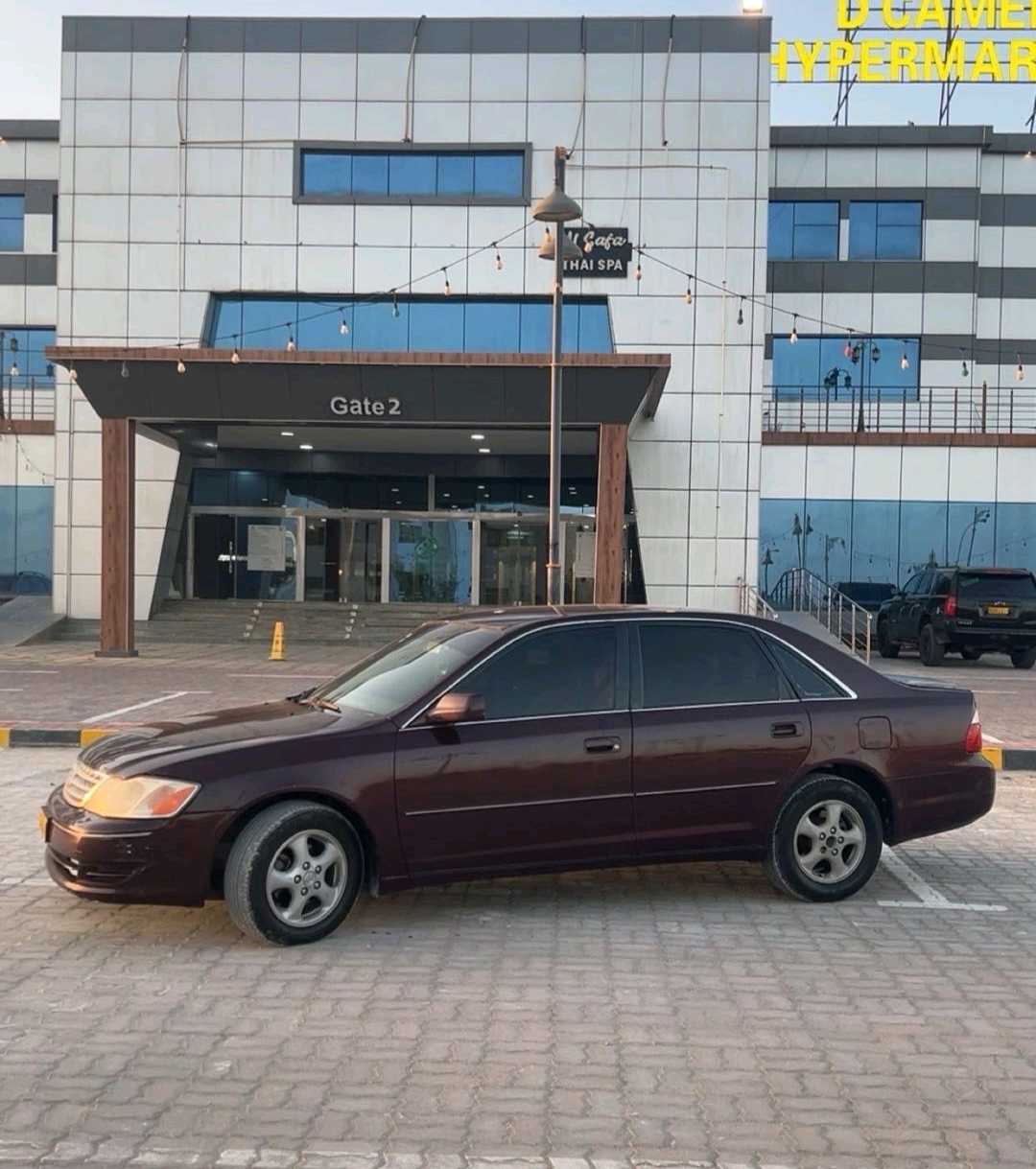 Car Image 2003 TOYOTA AVALON XL