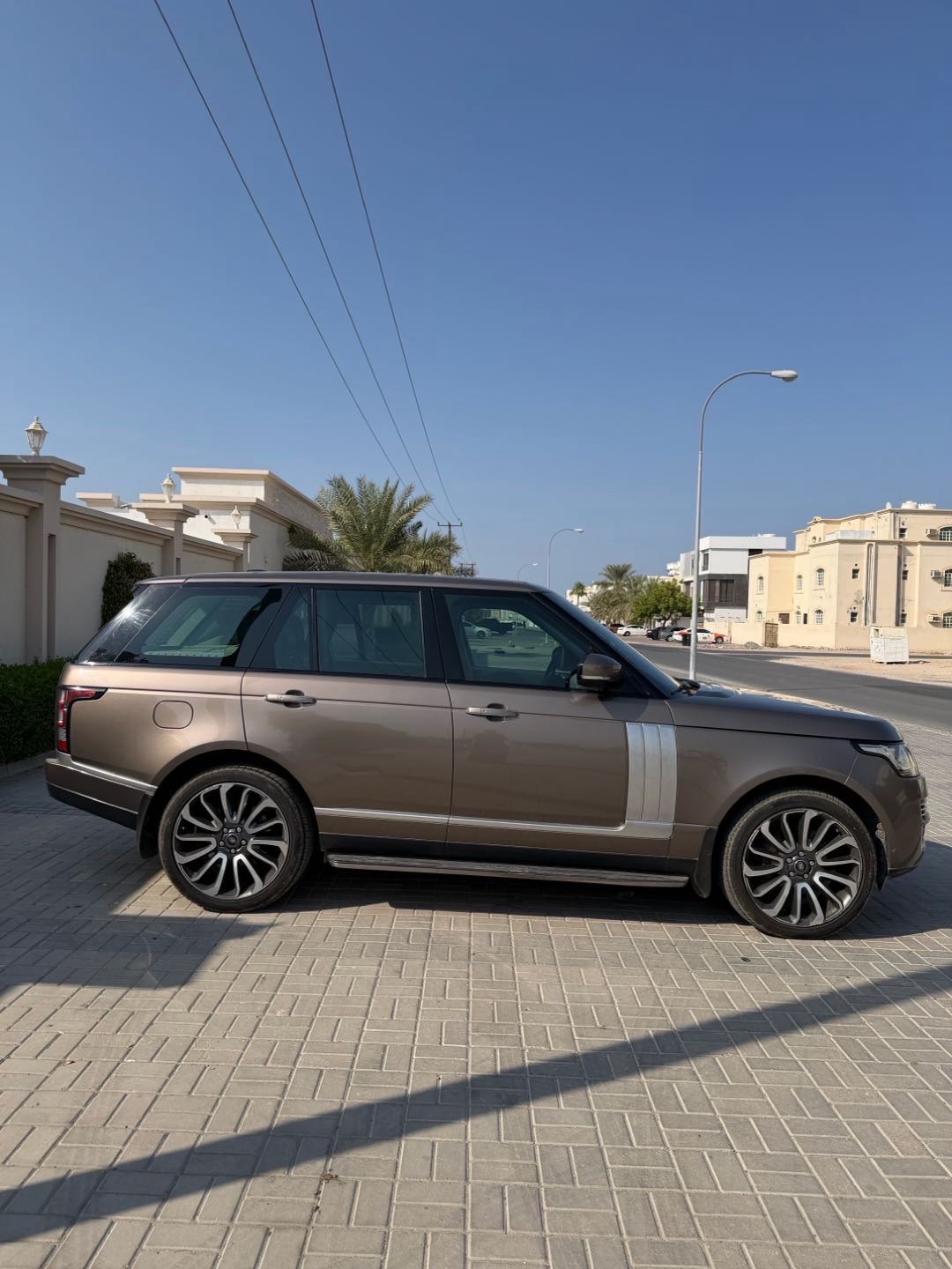 Car Image 2015 LAND ROVER VOGUE Supercharged