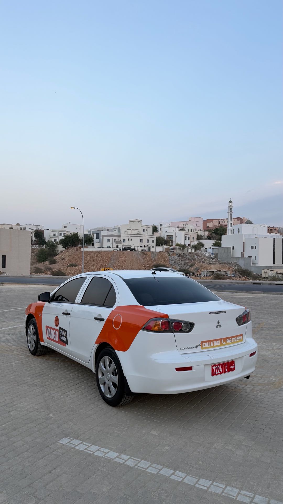 Car Image 2015 MITSUBISHI LANCER GL