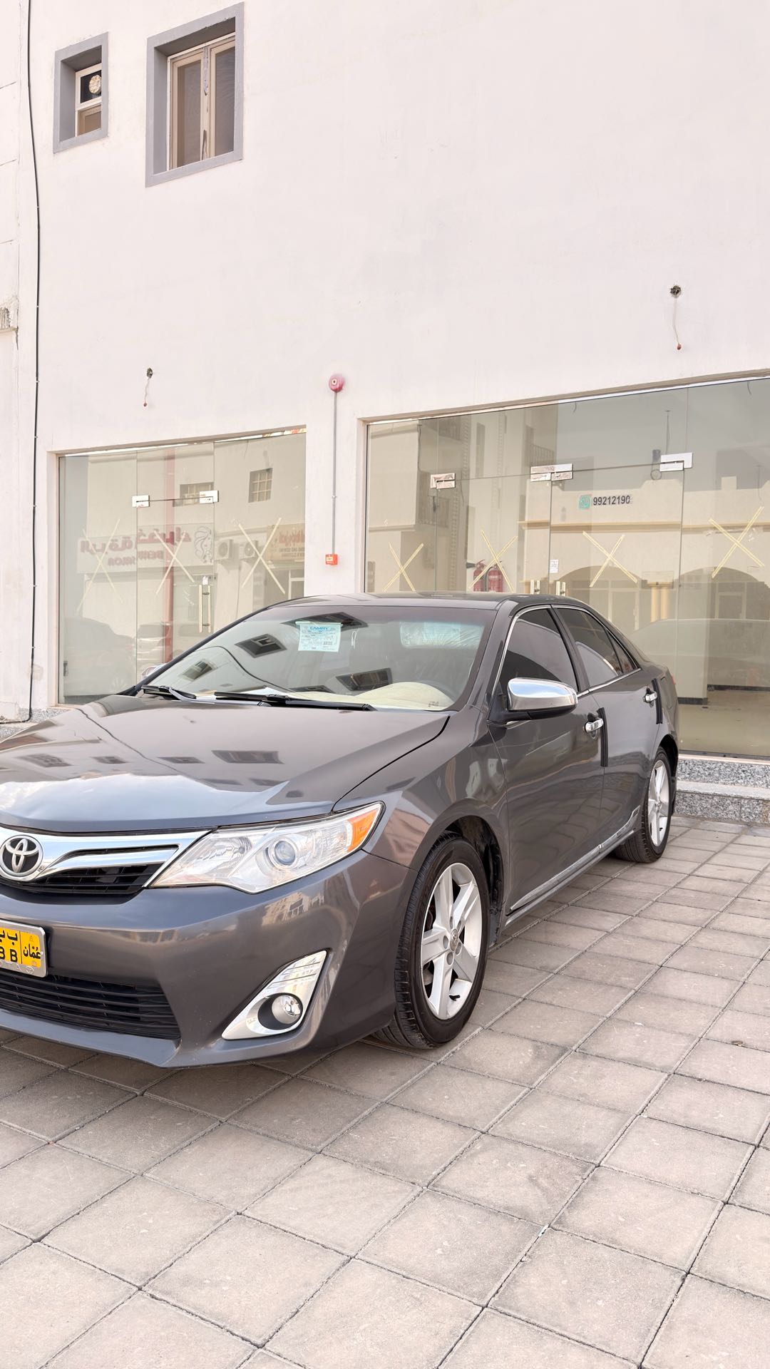 Car Image 2012 TOYOTA CAMRY LE