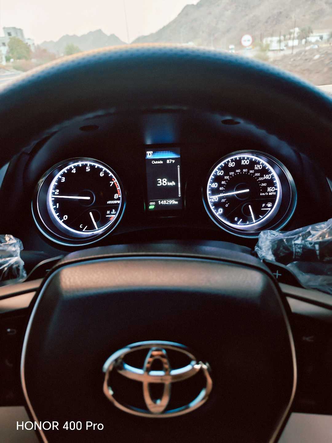 Car Image 2018 TOYOTA CAMRY SE