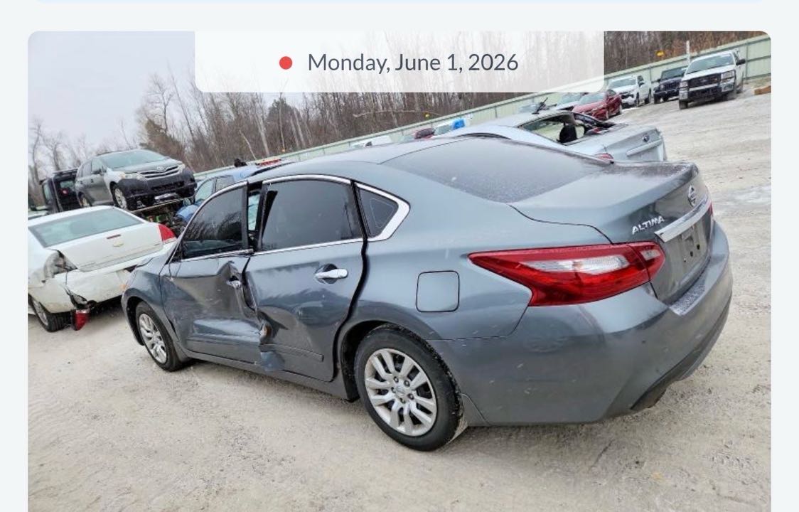 Car Image 2018 NISSAN ALTIMA SV