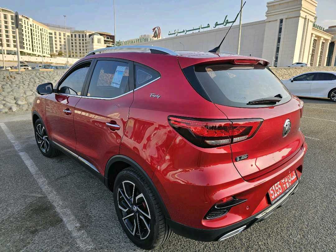 MG ZS 2025