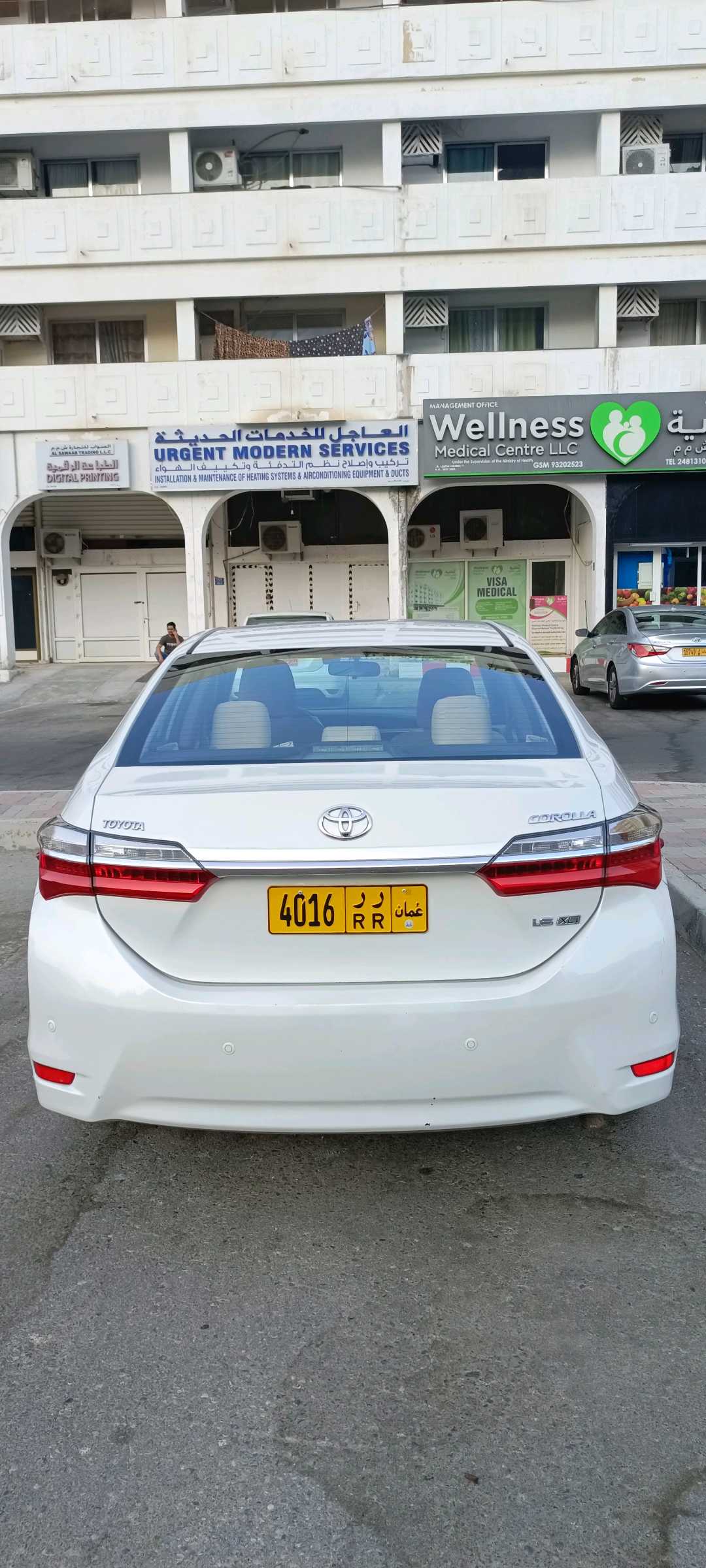 Car Image 2019 TOYOTA COROLLA XLI