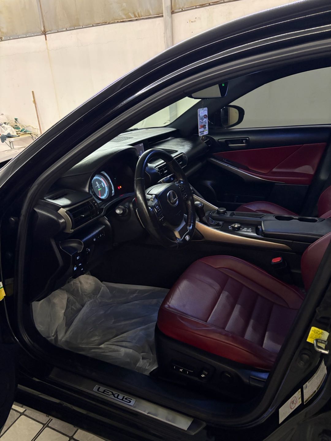 Car Image 2018 LEXUS IS 300