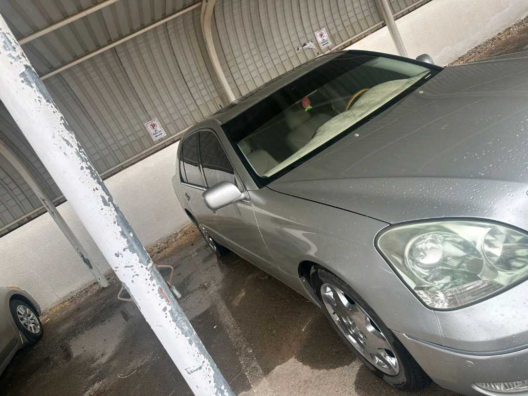 Car Image 2003 LEXUS LS 430
