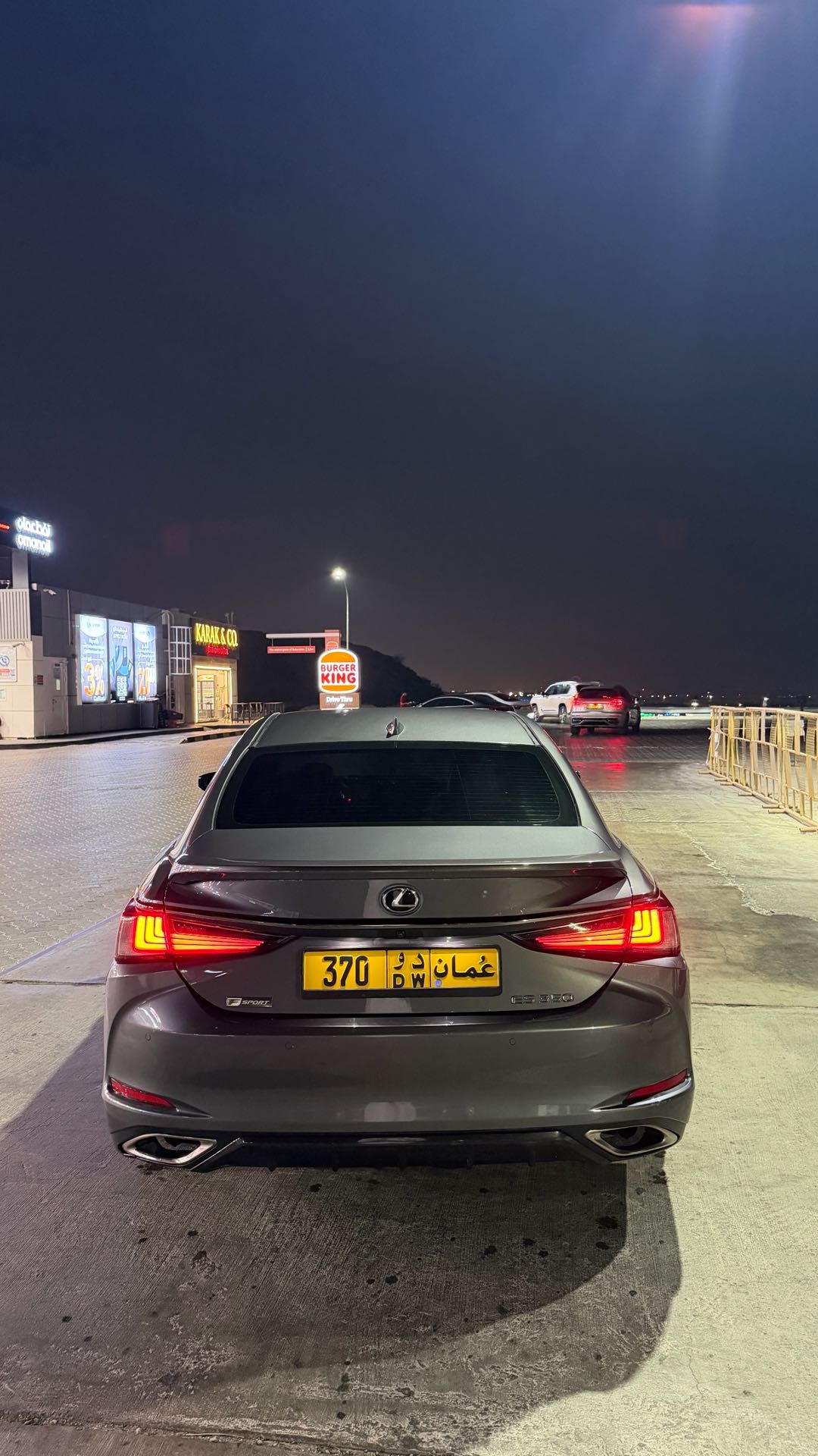 Car Image 2019 LEXUS ES F350