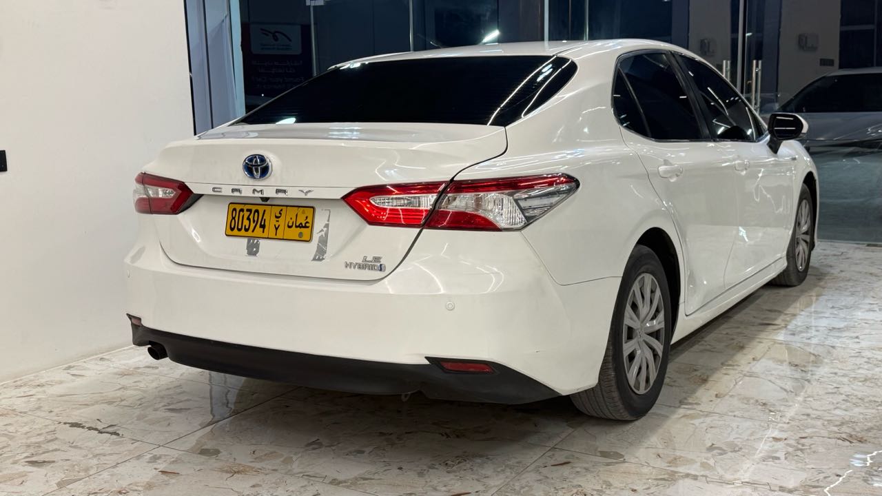 Car Image 2020 TOYOTA CAMRY GL