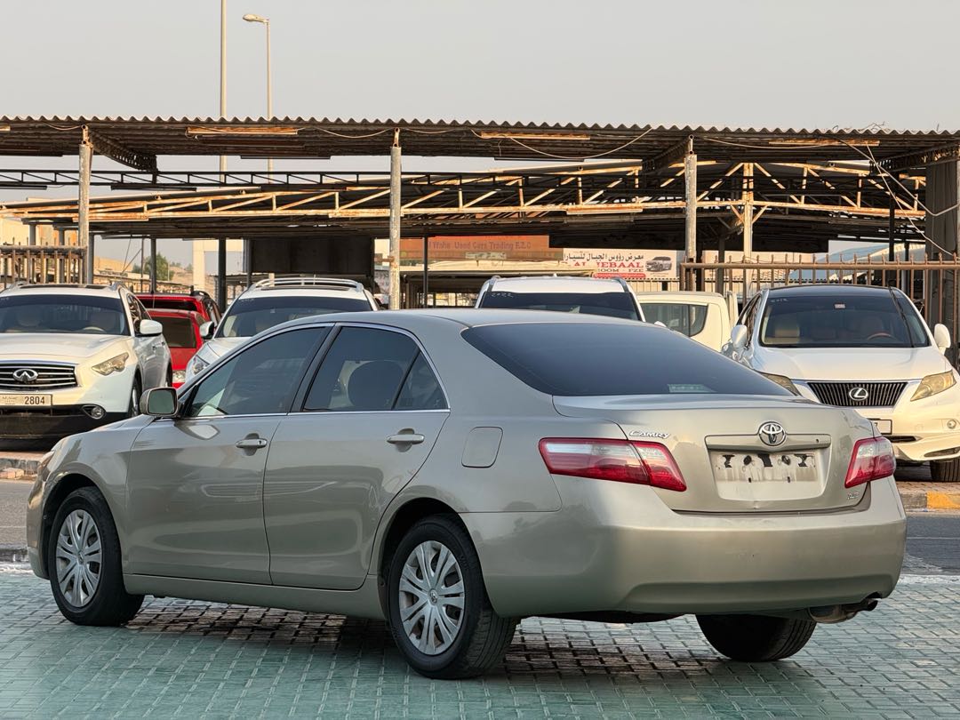 Car Image 2007 TOYOTA CAMRY LE