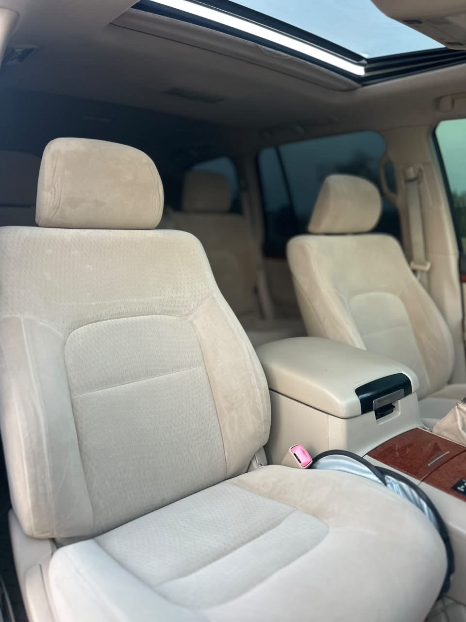 Car Image 2012 TOYOTA LAND CRUISER VX.I