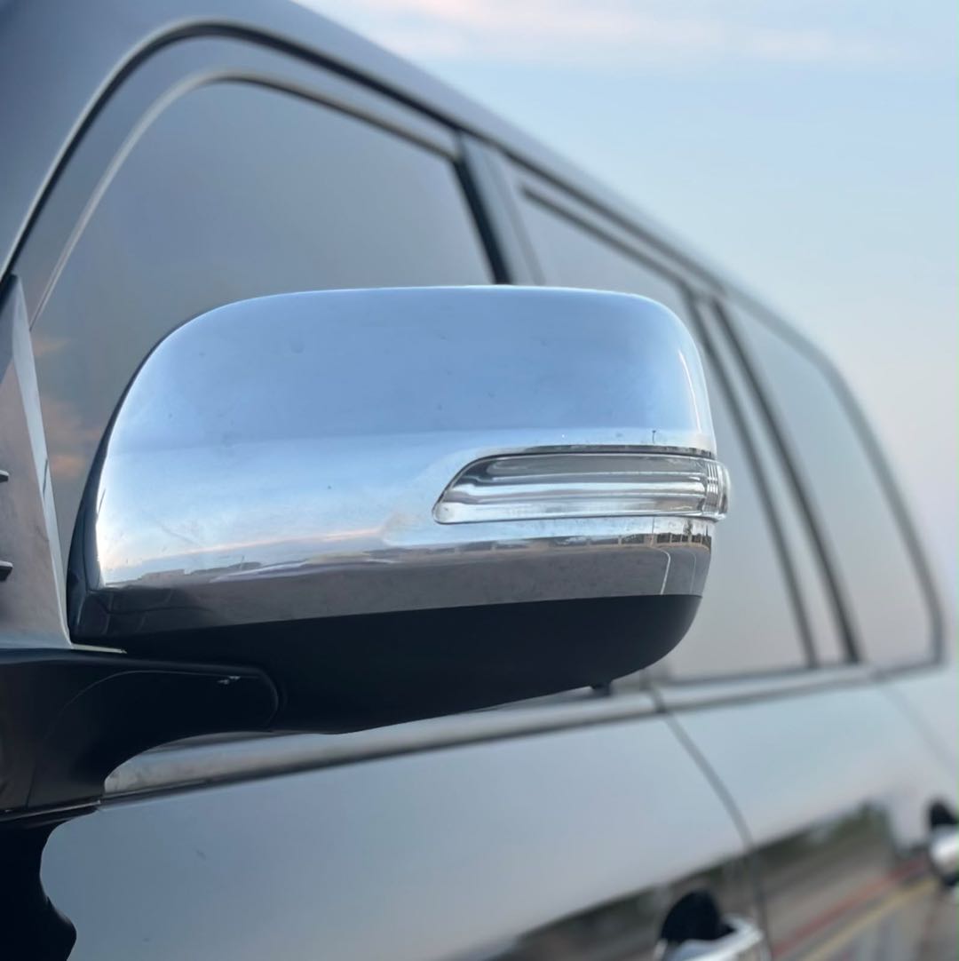 Car Image 2012 TOYOTA LAND CRUISER VX.I