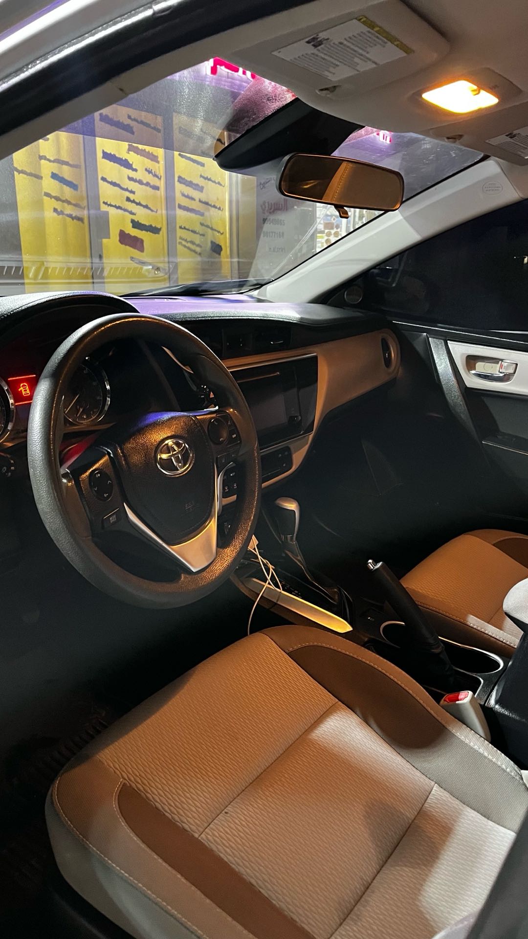 Car Image 2018 TOYOTA COROLLA L