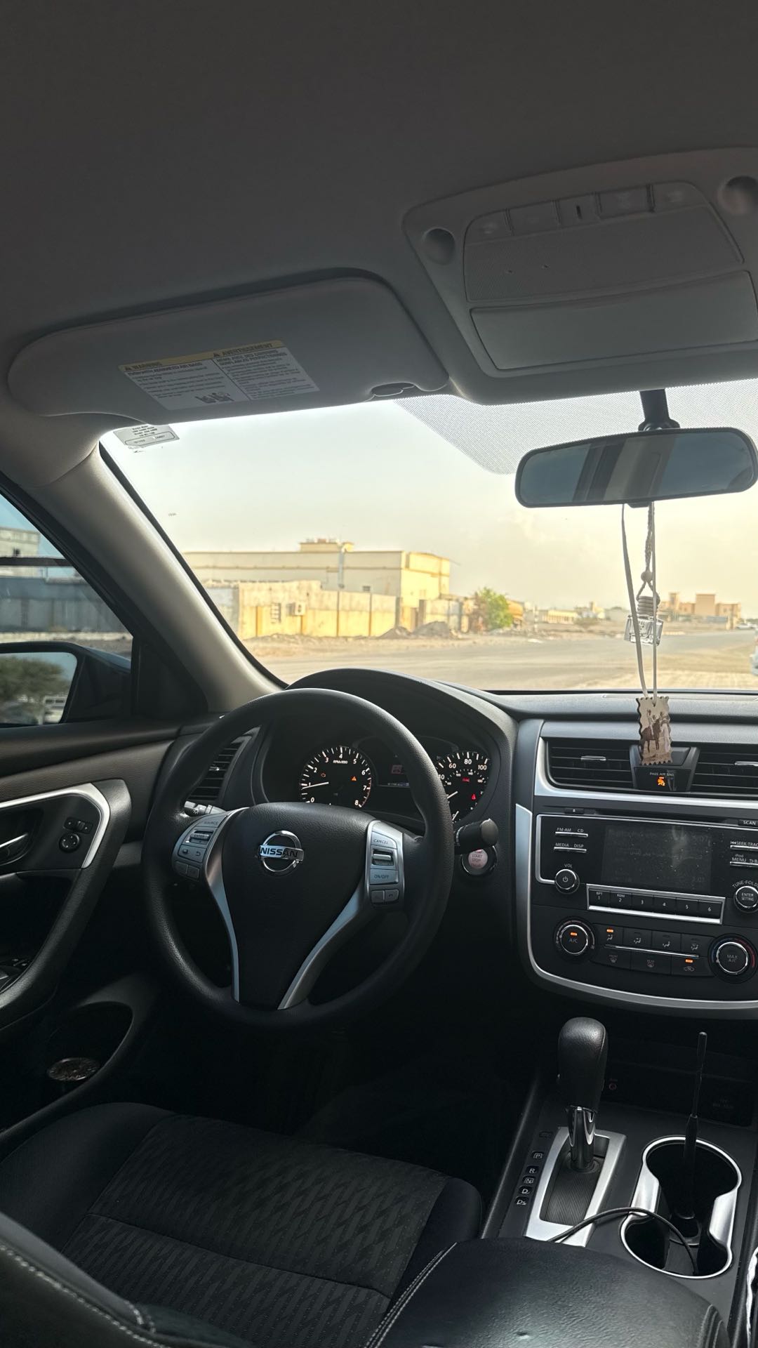 Car Image 2018 NISSAN ALTIMA SV
