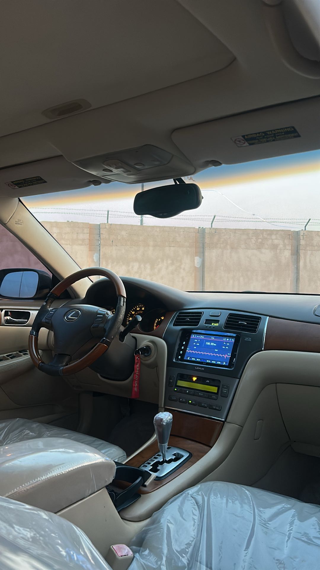 Car Image 2005 LEXUS ES 330