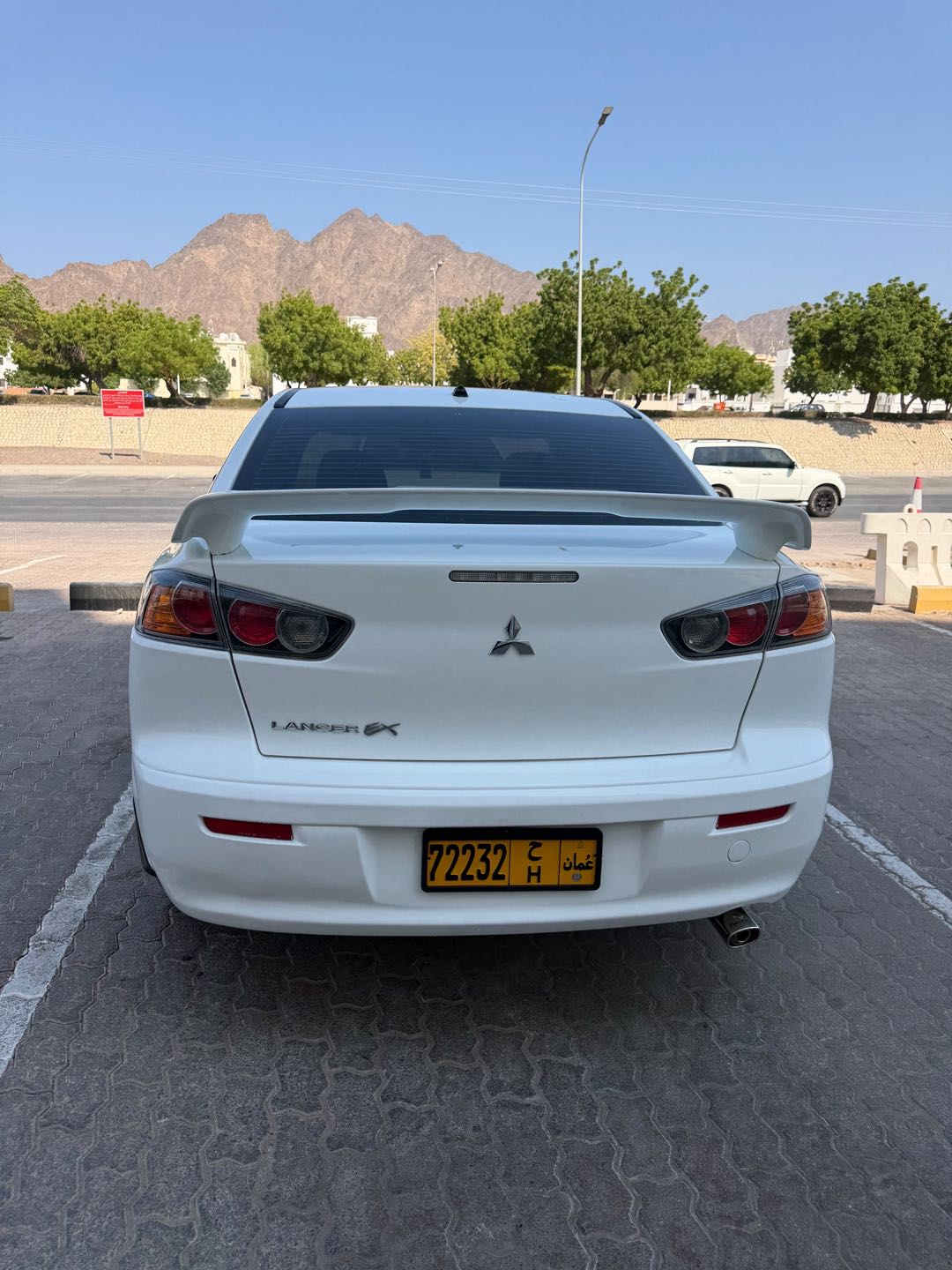Car Image 2015 MITSUBISHI LANCER ES