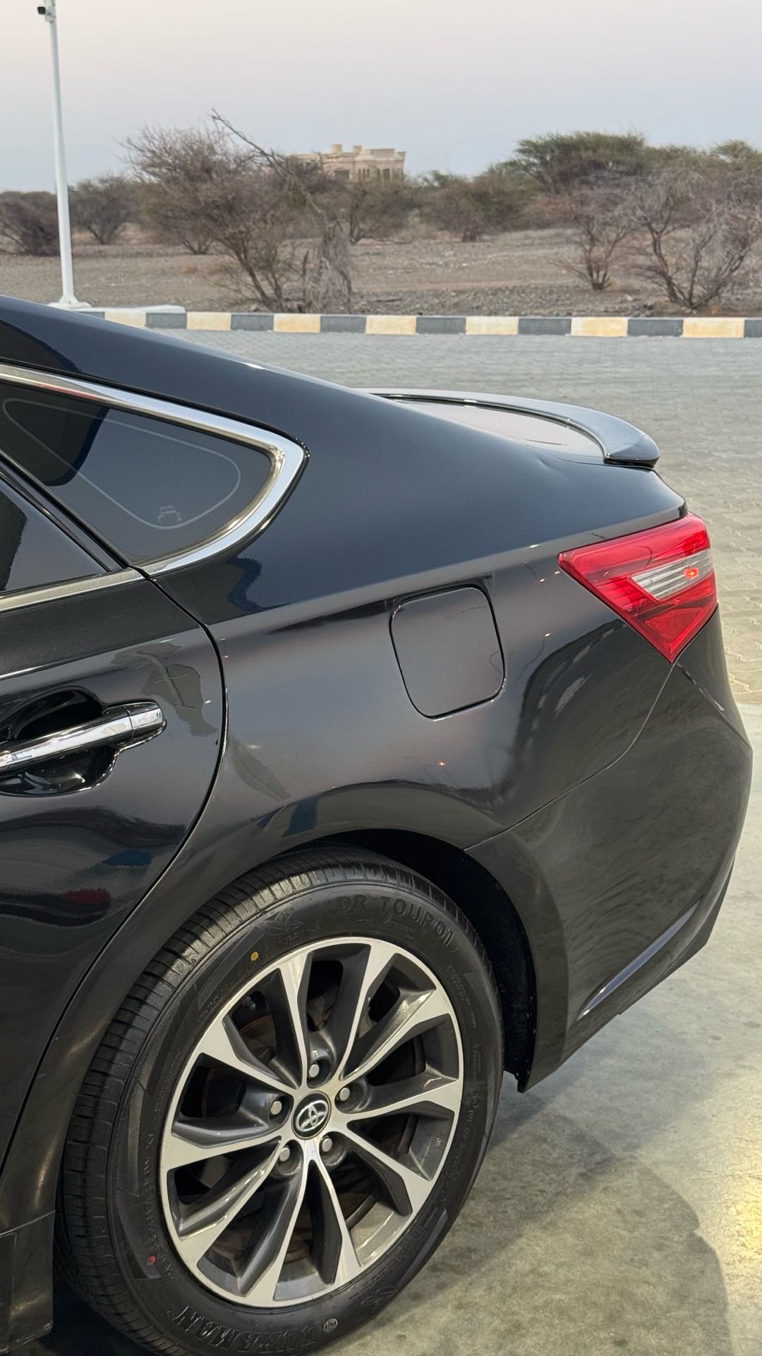 Car Image 2016 TOYOTA AVALON XLE Premium