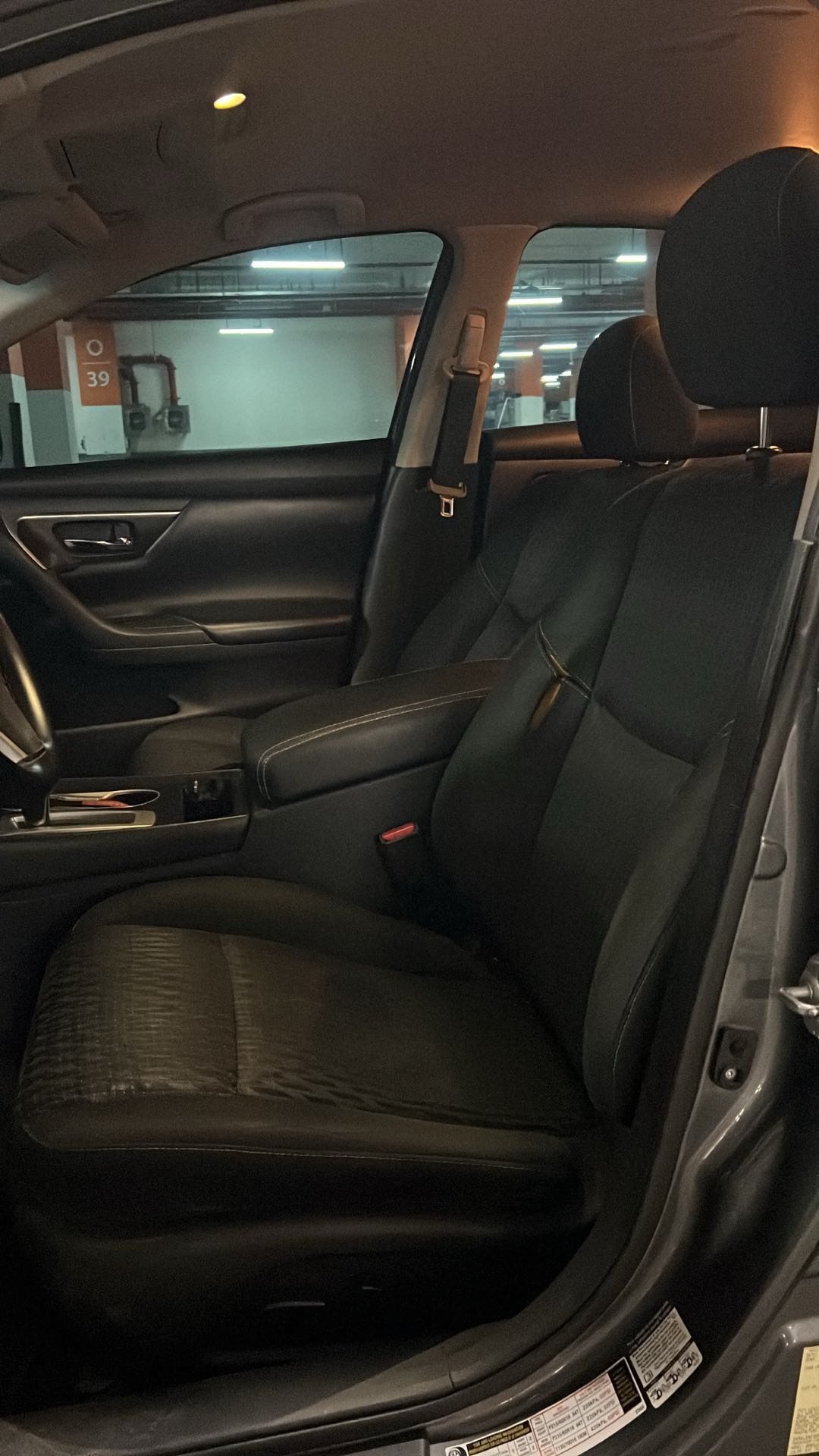 Car Image 2016 NISSAN ALTIMA SL