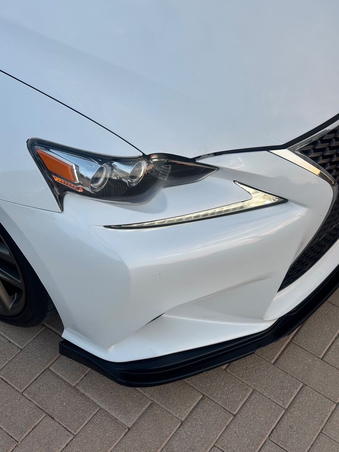 Car Image 2015 LEXUS IS 250