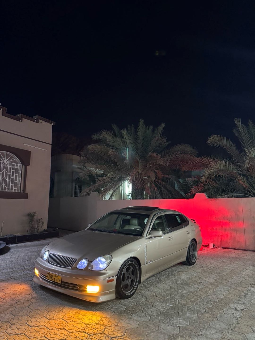 Car Image 1998 LEXUS GS 400