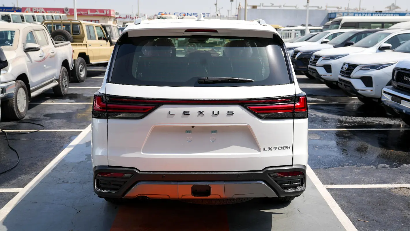 Car Image 2026 LEXUS LX 700 H
