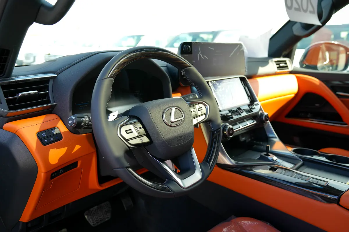 Car Image 2026 LEXUS LX 700 H