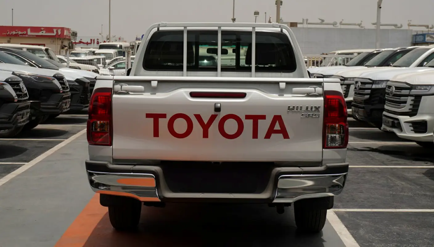Car Image 2026 TOYOTA HILUX GLX