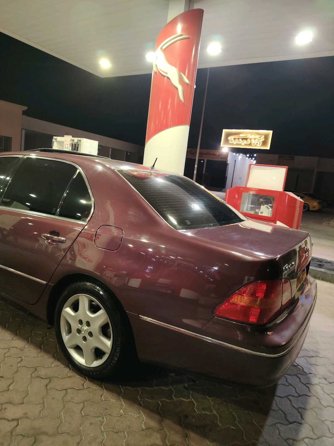 Car Image 2002 LEXUS LS 430