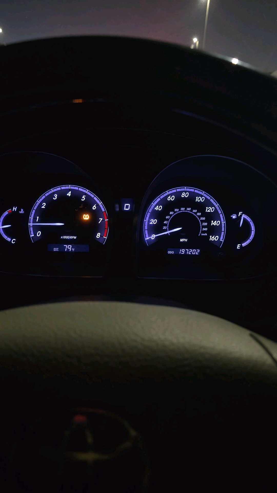Car Image 2011 TOYOTA AVALON LIMITED