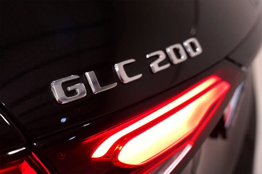 Car Image 2023 MERCEDES GLC CLASS 