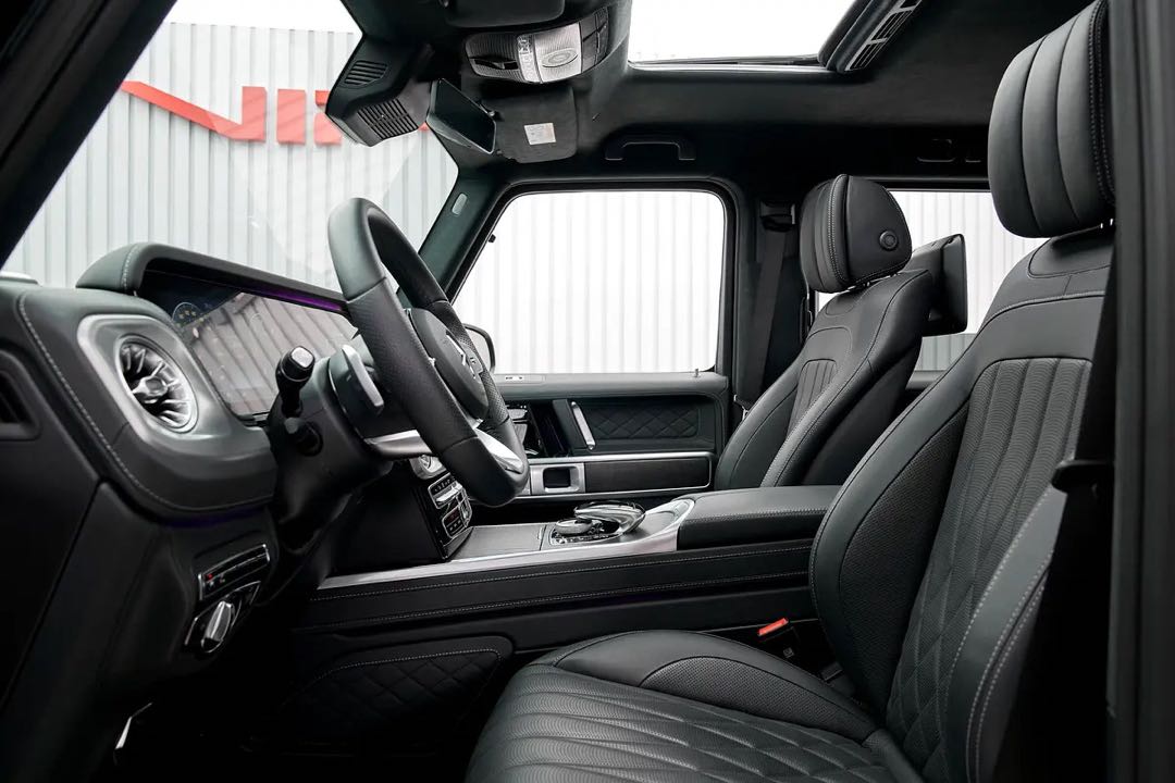 Car Image 2024 MERCEDES G CLASS 400