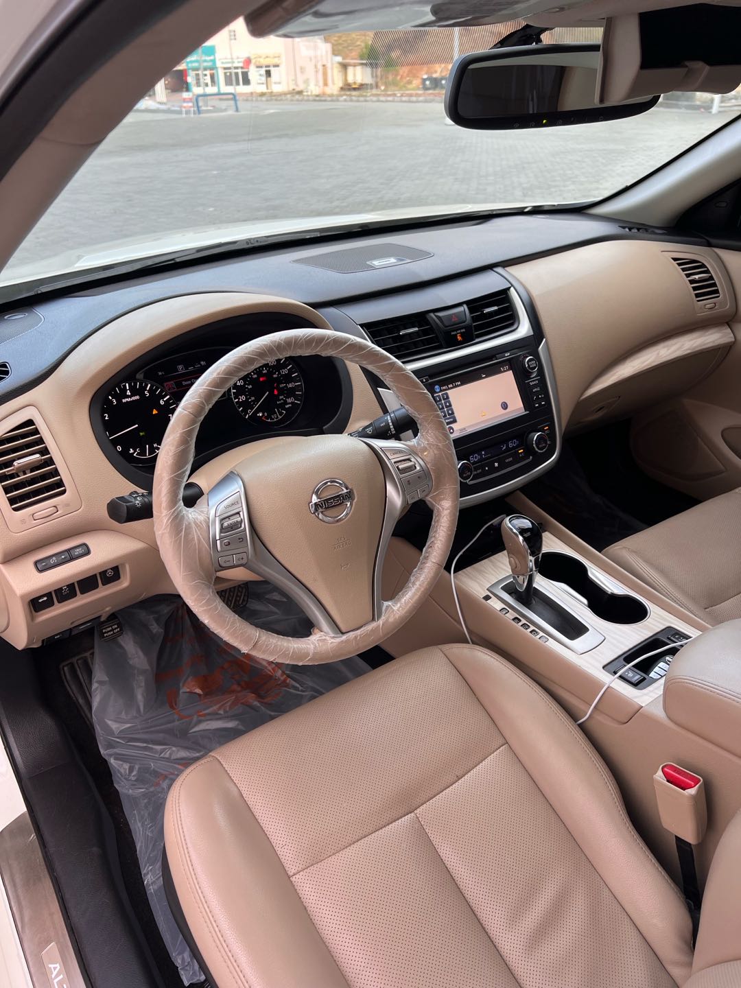 Car Image 2016 NISSAN ALTIMA SL