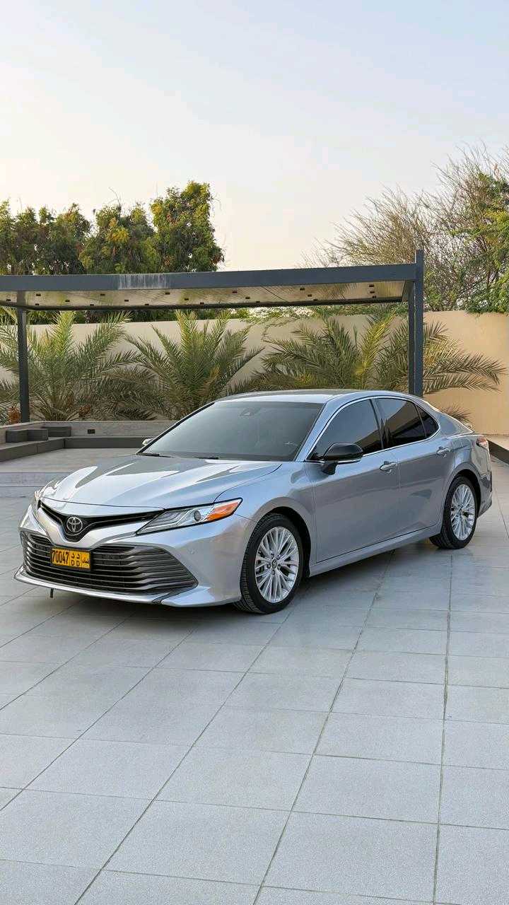 Car Image 2018 TOYOTA CAMRY XSE