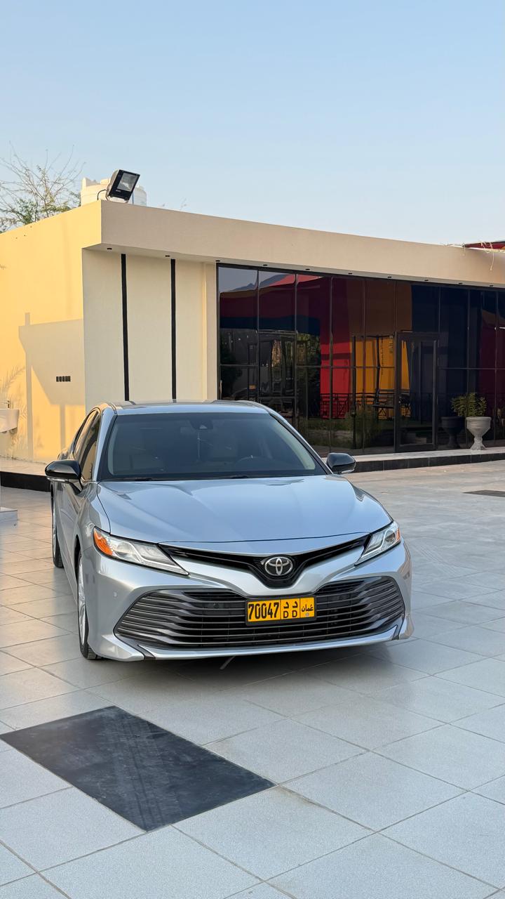 Car Image 2018 TOYOTA CAMRY XSE