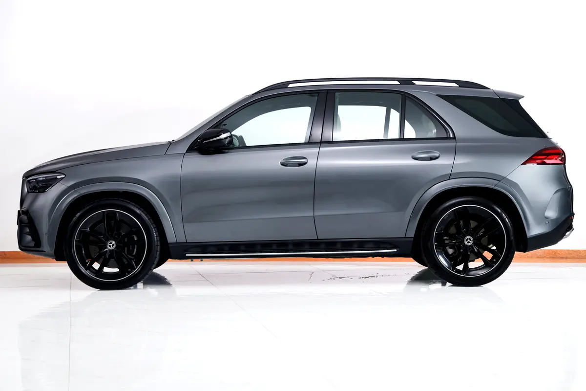 Car Image 2025 MERCEDES GLE CLASS GLE 450 4MATIC
